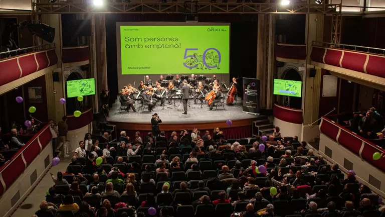 Albada musical en la cloenda del 50è aniversari de l’Associació Alba