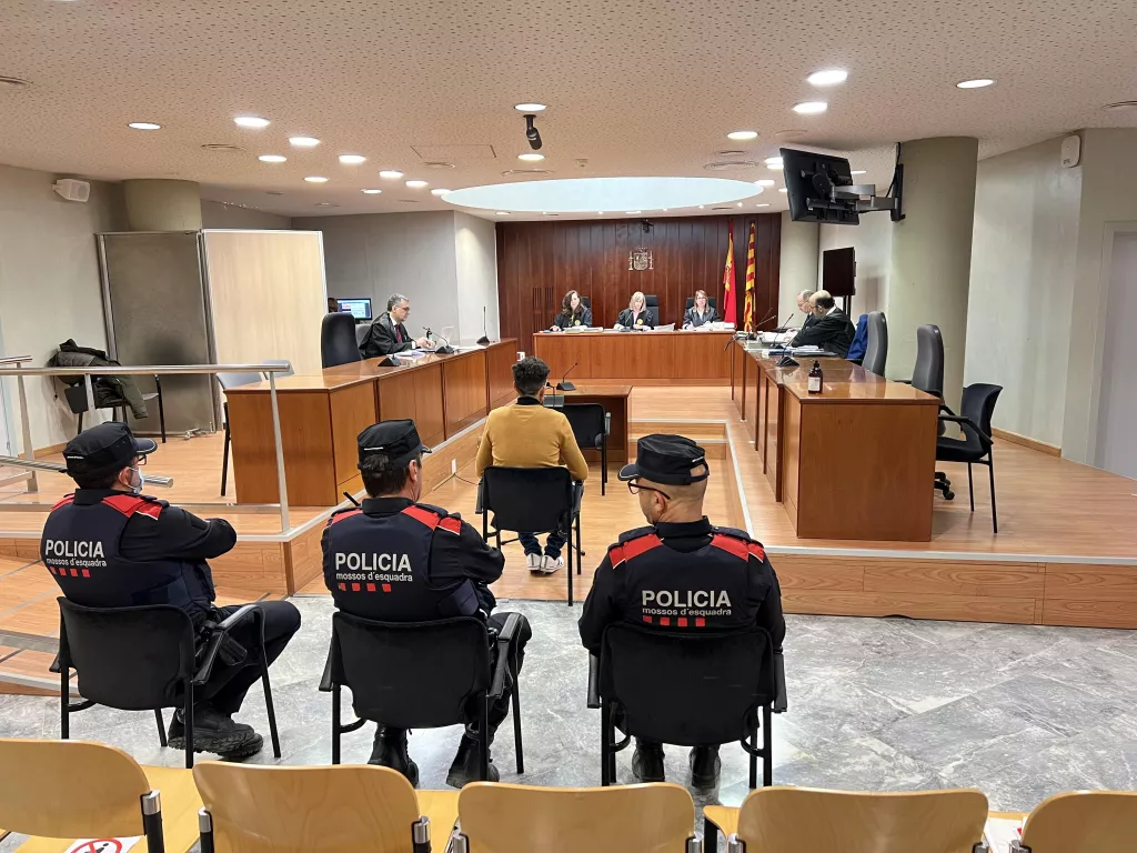 Més de 24 anys de presó per l'acusat de robar i disparar un camioner a Vilanova de la Barca