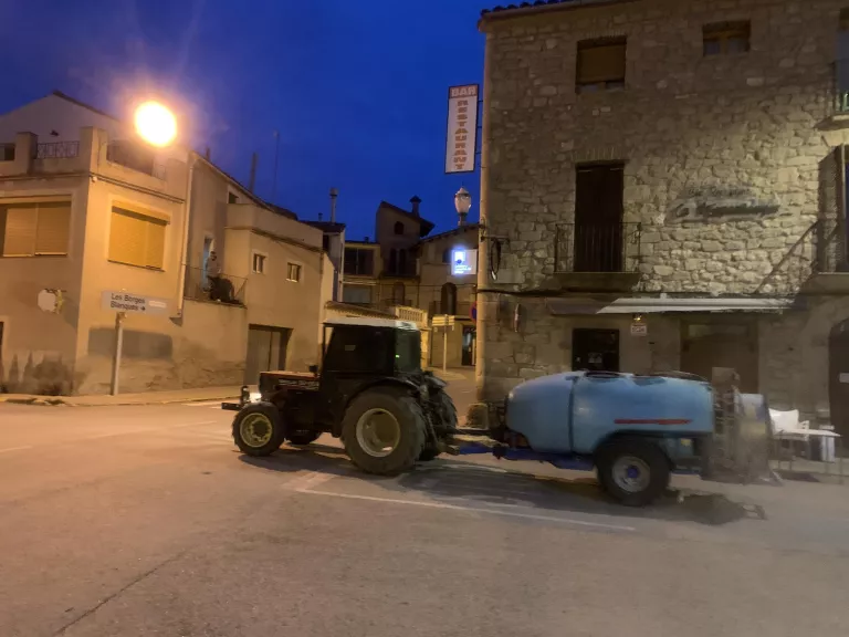 Castelldans també desinfecta els carrers
