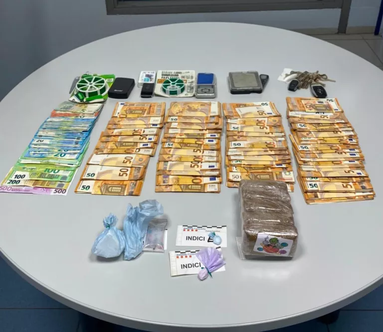 Detingut un veí del Palau d'Anglesola per vendre droga al Pla d'Urgell i les Garrigues