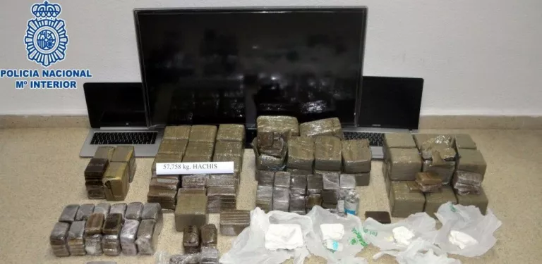 Dinou detinguts en una operació policial que desmantellat un grup que traficava droga a Lleida i Osca