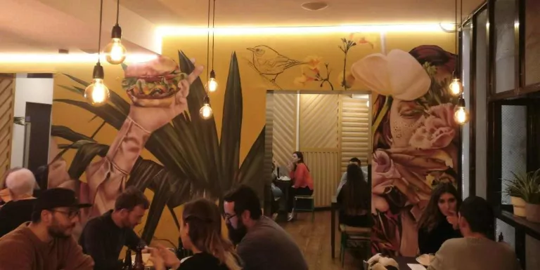 L'hamburgueseria Bacoa s'estrena a Lleida