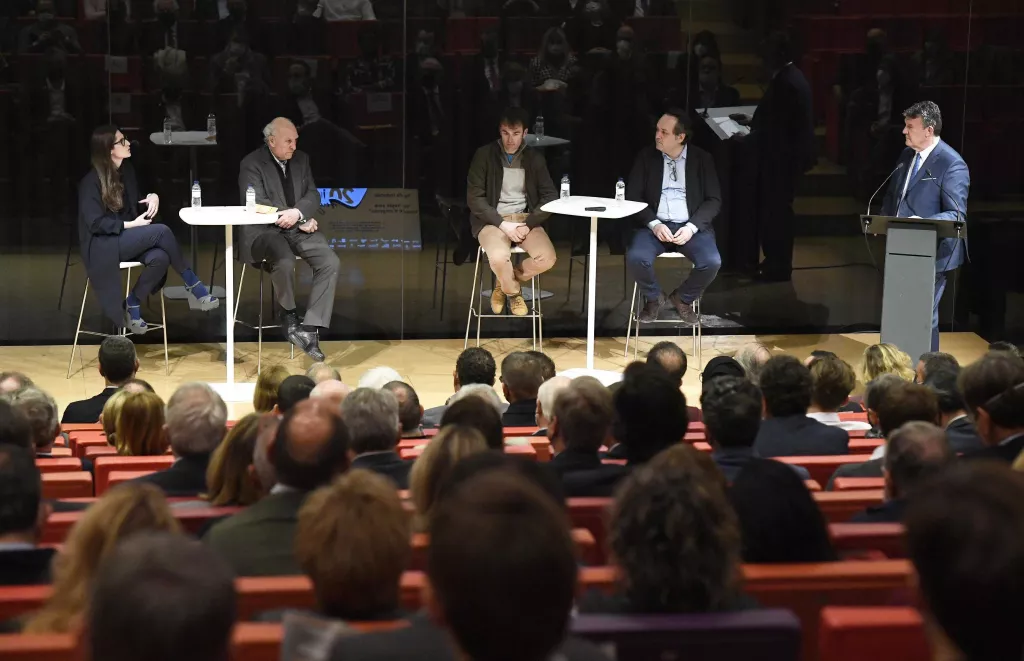 Més de 200 empresaris celebren el 20è aniversari de l'Associació Empresa Familiar de Lleida