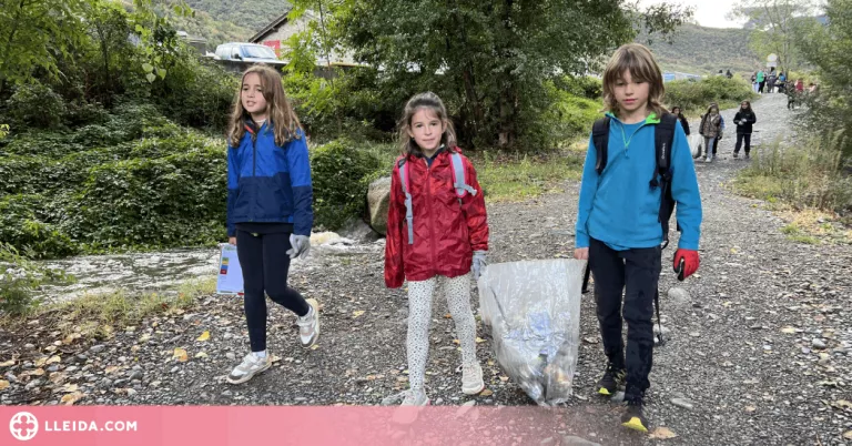 ⏯️ Uns 500 escolars del Pallars i Alt Urgell participen en la neteja dels rius per contribuir a preservar aquests espais