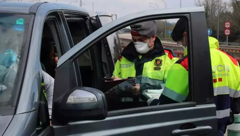 El govern espanyol no descarta l'obertura de fronteres asimètrica a algunes CCAA per impulsar el turisme