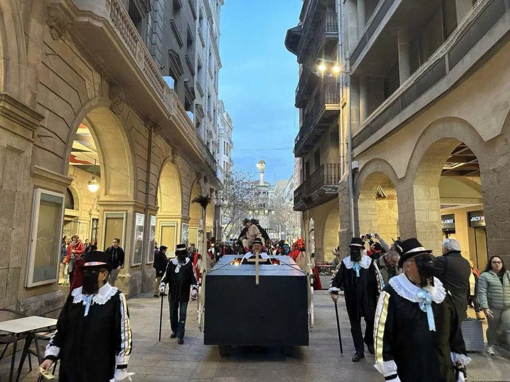 El 10è concurs de Carrosses i Comparses del Carnaval 2023 de Lleida ja té guanyadors