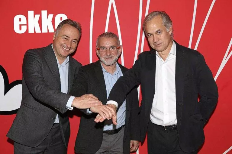 L’Ekke s’integra al grup Viding, que n’assumeix totes les accions