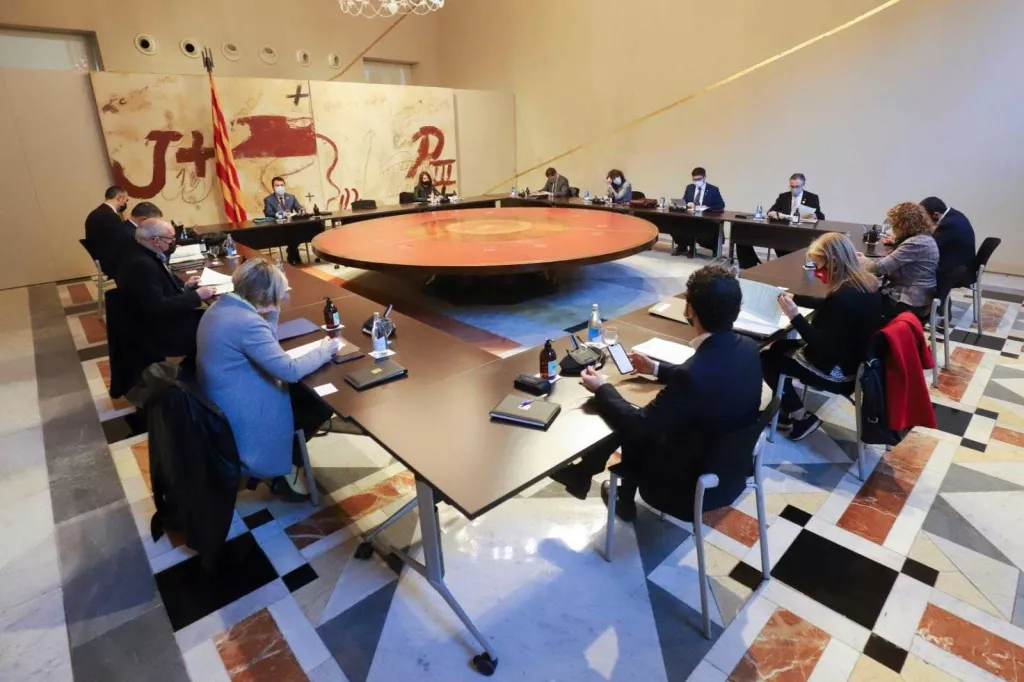 El TSJC suspèn cautelarment l'ajornament de les eleccions del 14-F