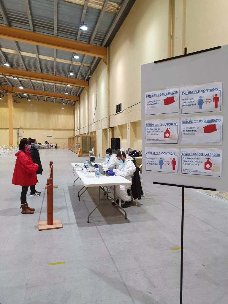 ⏯️ Primers testos d'antígens al personal de les meses electorals per diumenge