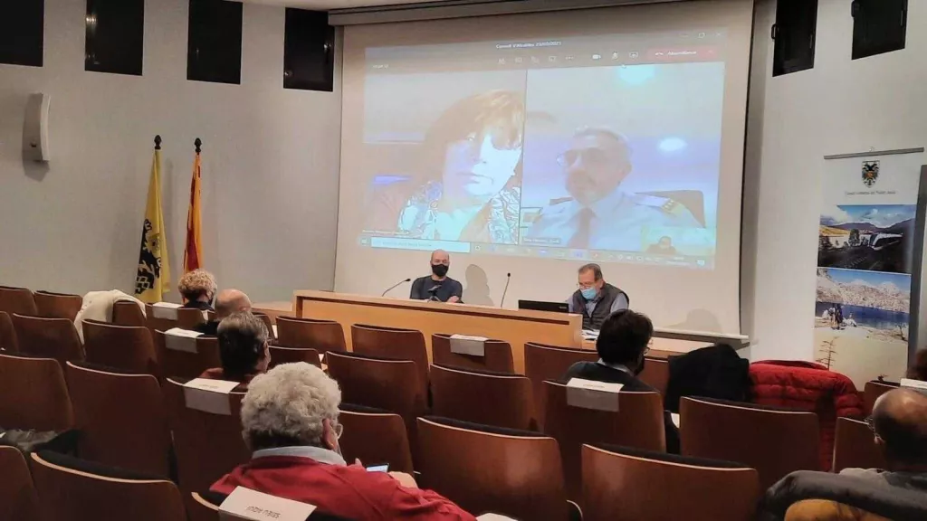 Els alcaldes del Pallars Jussà reclamen un camió autoescala de bombers
