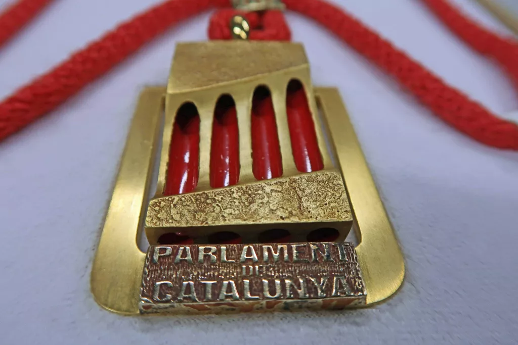 Unanimitat al Parlament per atorgar la Medalla d'Honor als professionals sanitaris