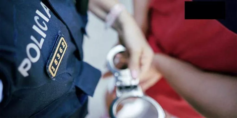 Llibertat amb càrrecs per als agressors d'una parella d'homes a Lleida