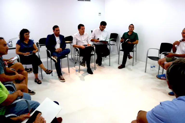 Agricultura impulsarà un nou pla de xoc a l'agost per reduir la plaga de conills al Segrià i l'Urgell
