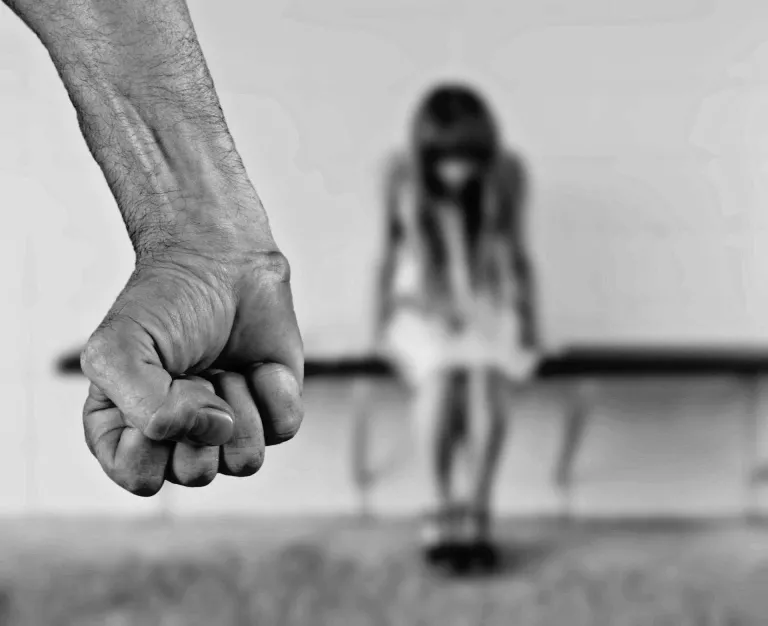 Les infermeres alerten sobre l’increment de la violència masclista durant el confinament