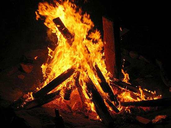 Sant Joan, com viure intensament la festa del foc i la gresca