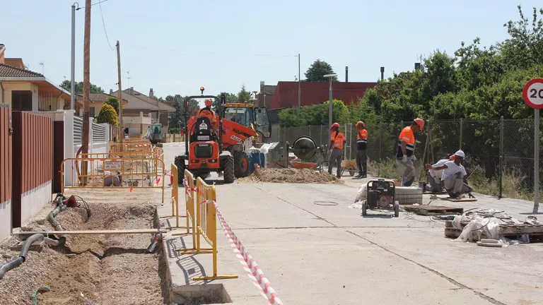 L'Ajuntament de Fondarella amplia les voreres del carrer de l'Àngel