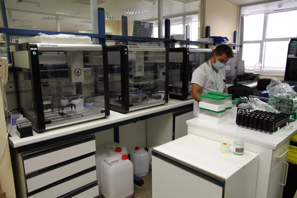 ⏯️ Salut desplegarà 500.000 tests d'antígens aquesta setmana que permetran tenir resultats en vint minuts