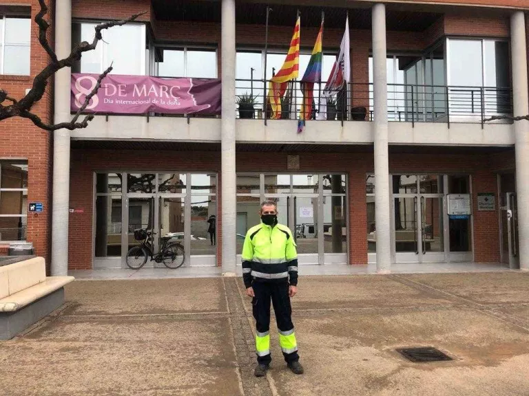 Corbins incorpora un nou treballador per a la brigada municipal