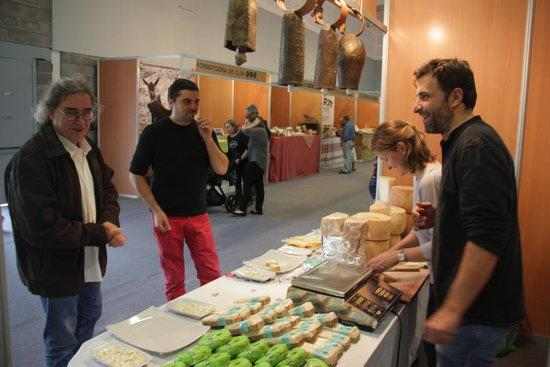 La Seu adapta la Fira de Sant Ermengol amb una mostra de formatges i productes de proximitat