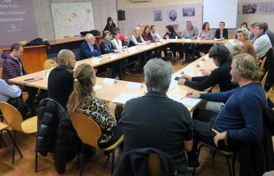 La Paeria constitueix les tres comissions per avançar en el pla d'actuació de la campanya de la fruita 2020