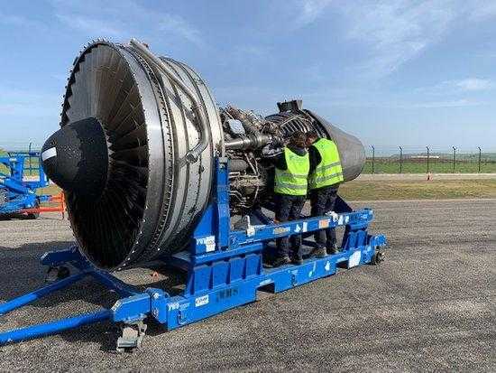 Comencen a l'aeroport de Lleida-Alguaire els treballs de reciclatge d'un Jumbo Boeing 747