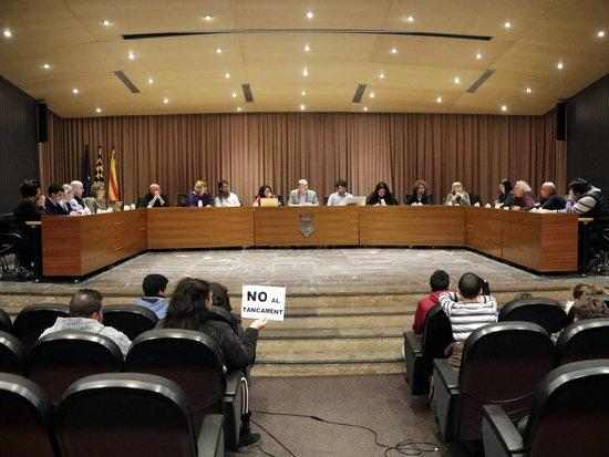 El ple de Balaguer rebutja mantenir oberta l'escola Àngel Guimerà