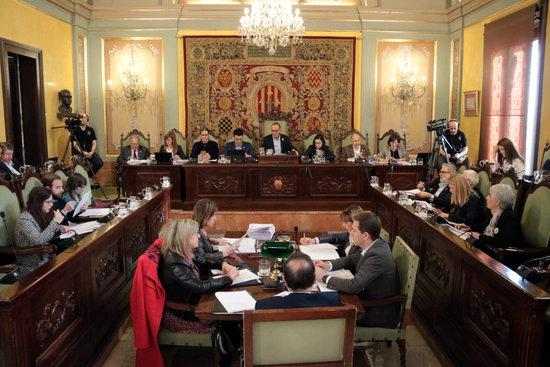 El Ple de la Paeria avala el veto a l'Exèrcit a Fira de Lleida