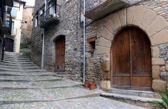 Carrers sense nom i cases sense número al Pirineu, un mal de cap per emergències mèdiques i carters