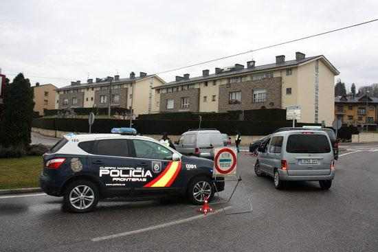 El restabliment dels controls fronterers a Puigcerdà pràcticament no genera alteracions en el trànsit