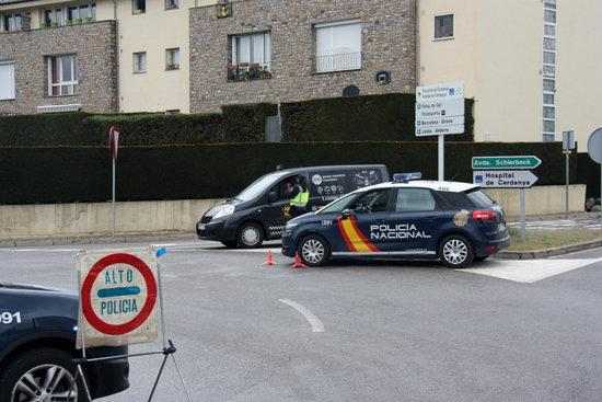 El restabliment dels controls fronterers a Puigcerdà pràcticament no genera alteracions en el trànsit