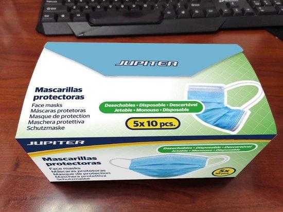 Empreses agroalimentàries compren material de protecció per als seus treballadors