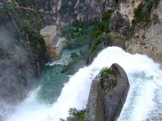 Crescuda extraordinària de l'Ebre i del Segre amb finalitats ambientals