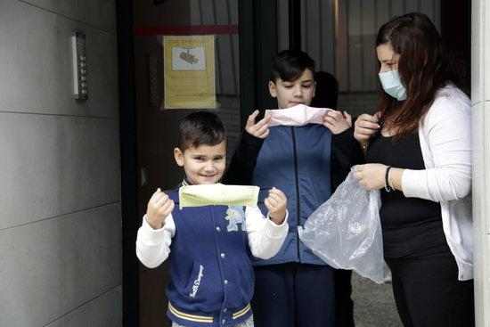 Les mascaretes seran obligatòries al carrer i en espais tancats