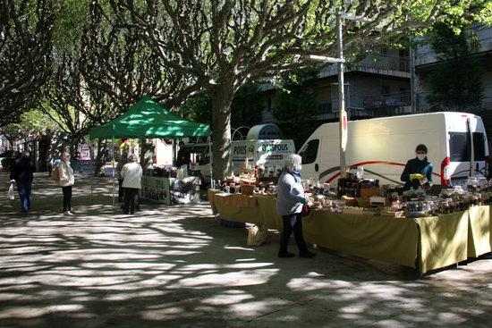 ⏯️ La Seu d'Urgell recupera el mercat setmanal amb una quinzena de parades