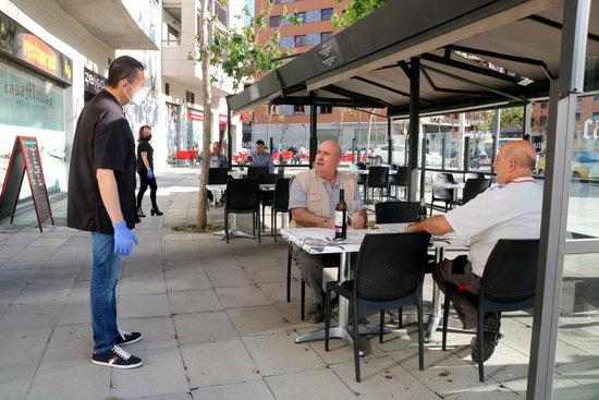 ℹ️ Dubtes de la fase 1: sí a reunions de fins a 10 persones i viatges a segona residència