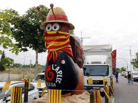 ⏯️ La tradicional rua de l'Aplec del Caragol manté viu l'esperit de la festa