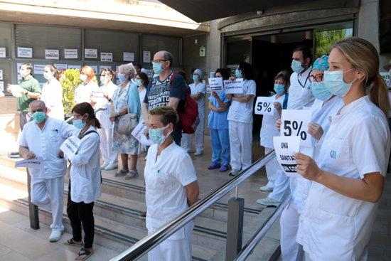 ⏯️ Treballadors del Santa Maria de Lleida reclamen a Salut que la paga extra no "discrimini" per categories