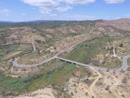 ⏯️ La zona cremada per l'incendi de la Ribera d'Ebre, un any després a vista de dron