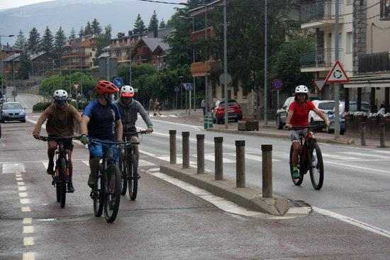 "Welcome Summer", la campanya amb la qual empreses de la Cerdanya esperen als clients aquest cap de setmana