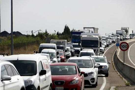 ⏯️ Cues quilomètriques als Alamús per accedir a Lleida pels controls perimetrals del Segrià
