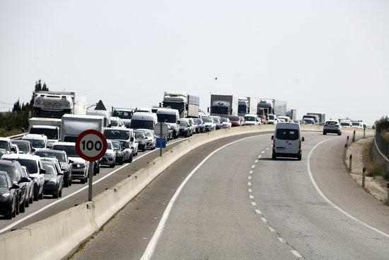 ⏯️ Cues quilomètriques als Alamús per accedir a Lleida pels controls perimetrals del Segrià