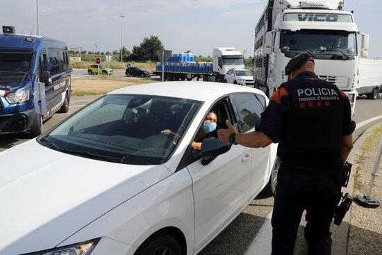 ⏯️ Cues quilomètriques als Alamús per accedir a Lleida pels controls perimetrals del Segrià
