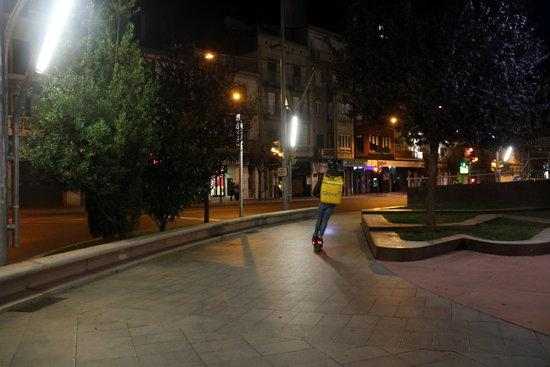 ⏯️ Els carrers de Lleida, pràcticament buits en la primera nit de toc de queda