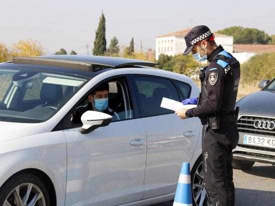 89 actes aixecades per no respectar la normativa covid-19 durant el cap de setmana