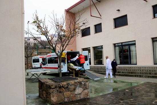 ⏯️ Trasllat de dotze pacients de l'Hospital Comarcal del Pallars a l'Alberg de Tremp