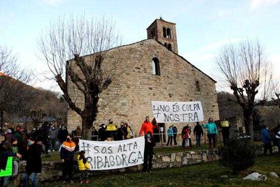 ⏯️ L'hostaleria de l'Alta Ribagorça denúncia "l'ofec del sector" i exigeix acabar amb les franges horàries