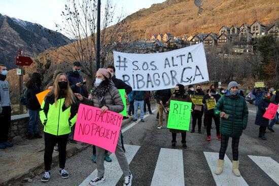 ⏯️ L'hostaleria de l'Alta Ribagorça denúncia "l'ofec del sector" i exigeix acabar amb les franges horàries