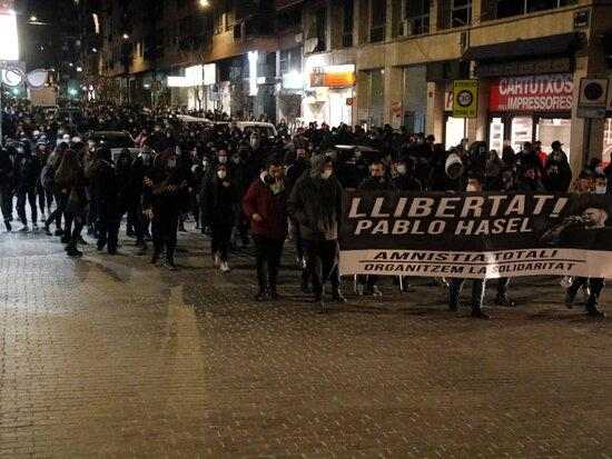⏯️ Nova nit d'aldarulls a Lleida contra l'empresonament de Hasel