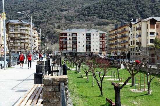 ⏯️ El Pirineu denuncia "el turisme de vacunació" aprofitant la Setmana Santa