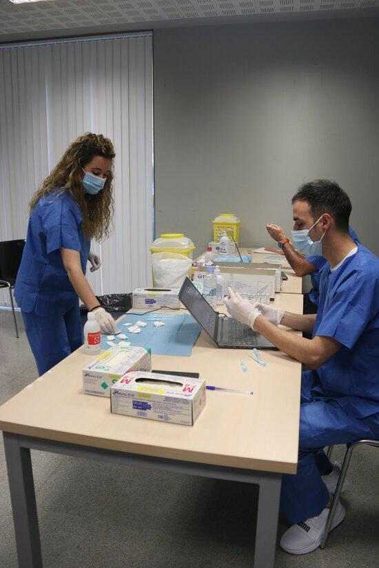 ⏯️ La vacunació de la població d'entre 70 i 79 anys serà més lenta, en comparació a la dels majors de 80 anys